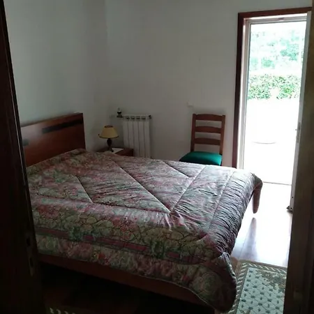 Casa Da Estivada, 313 *